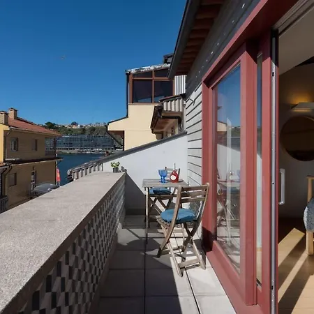 Azulejo Riverside House & Balcony By Hostwise * 빌라노바데가이아