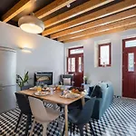 Dom wakacyjny Azulejo Riverside House & Balcony By Hostwise Vila Nova de Gaia
