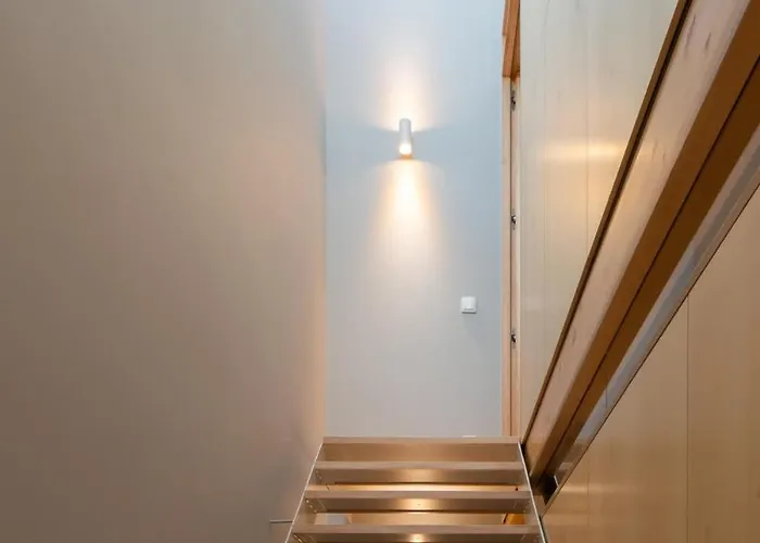 Holiday home Azulejo Riverside House & Balcony By Hostwise