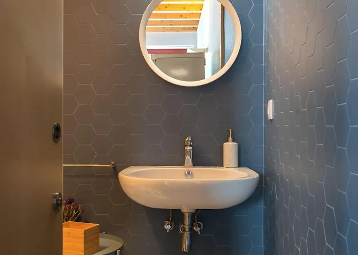 Azulejo Riverside House & Balcony By Hostwise * Vila Nova de Gaia